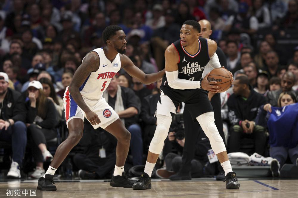 干净利落的 干净利落的