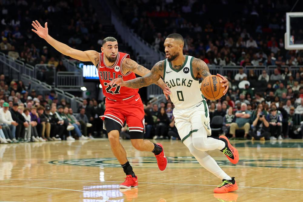 中展现出一 中展现出一