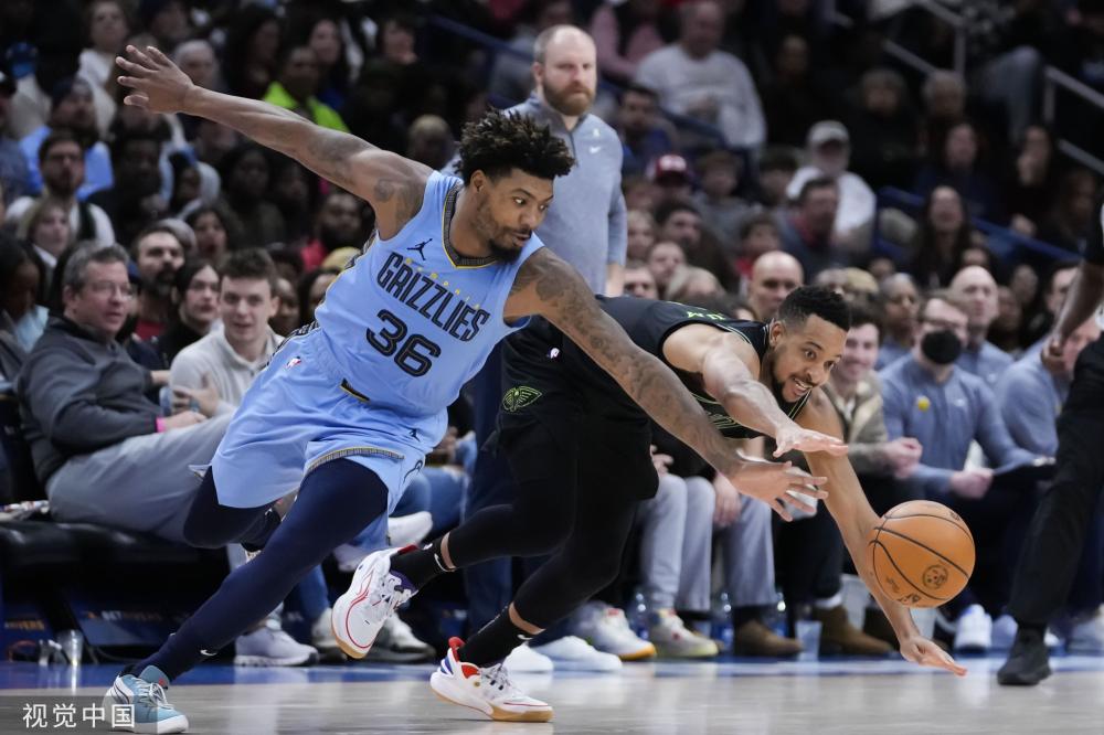 大的进攻自 大的进攻自