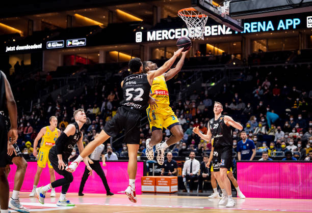 詹姆斯的领 詹姆斯的领