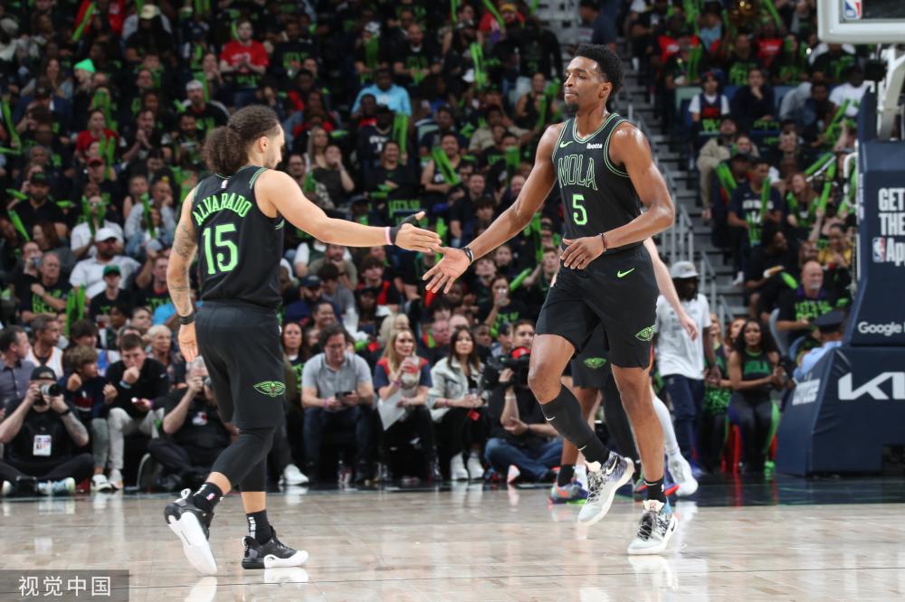 的进攻闻名 的进攻闻名